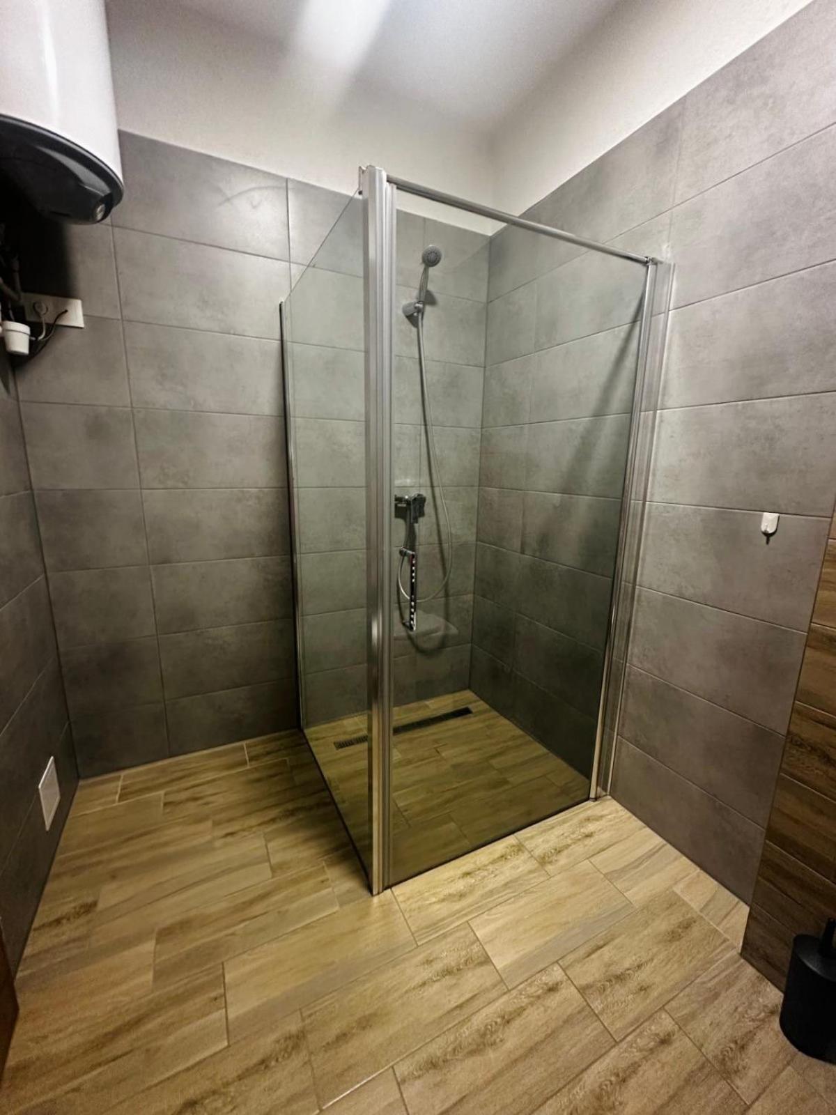 Alipoint Apartments Спишске-Подградье Экстерьер фото