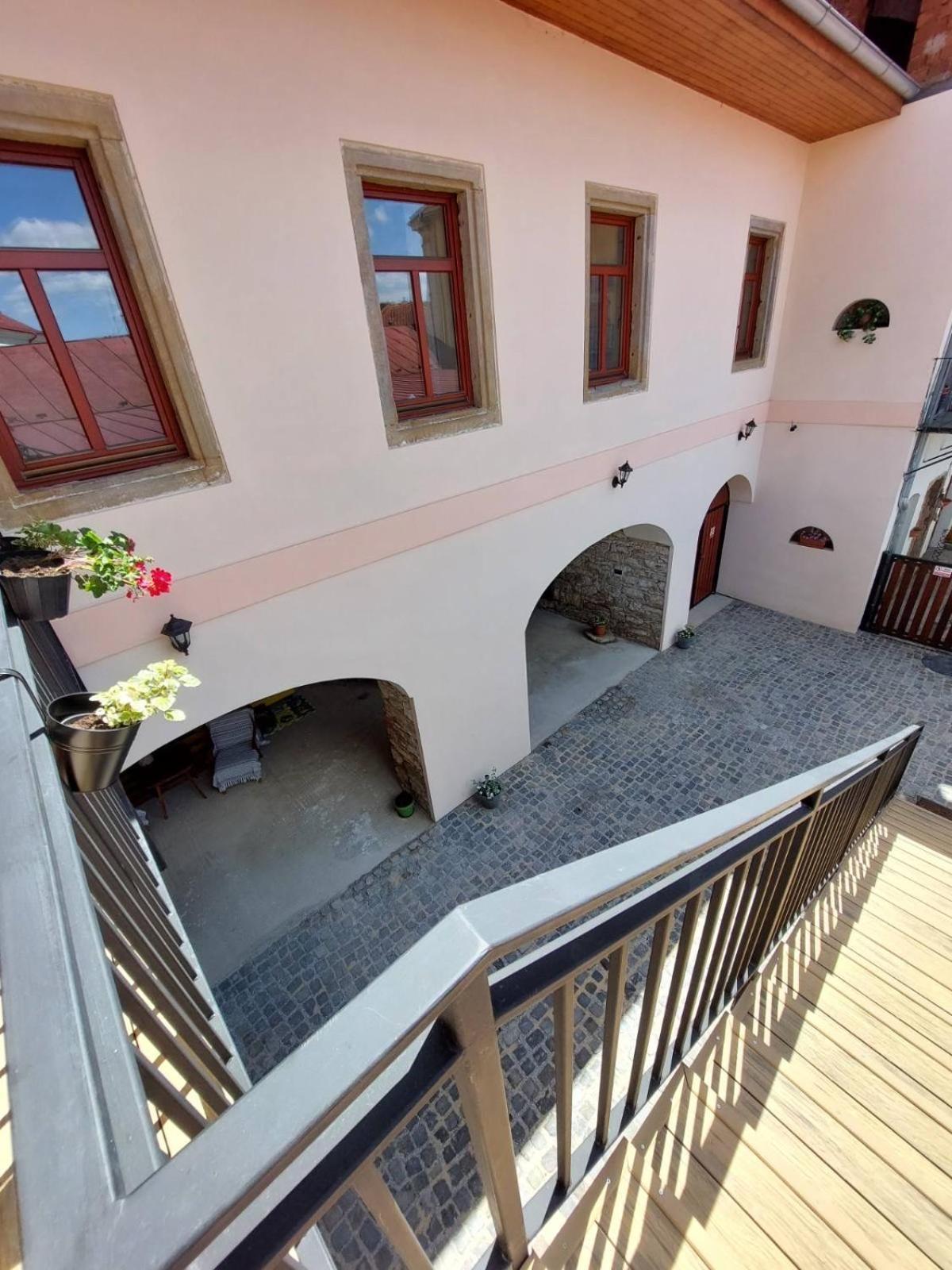 Alipoint Apartments Спишске-Подградье Экстерьер фото